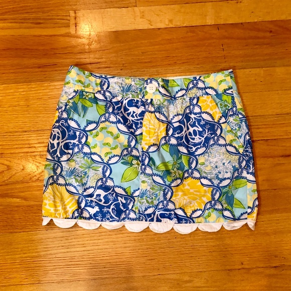 Lilly Pulitzer Pants - Lilly Pulitzer gold skirt with built in skort Lilly Pulitzer Pants - Lilly Pulitzer gold skirt with built in skort